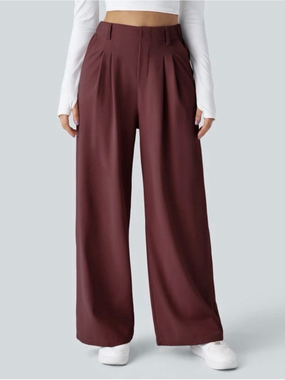 NWT Halara High waisted wide leg pants with pockets